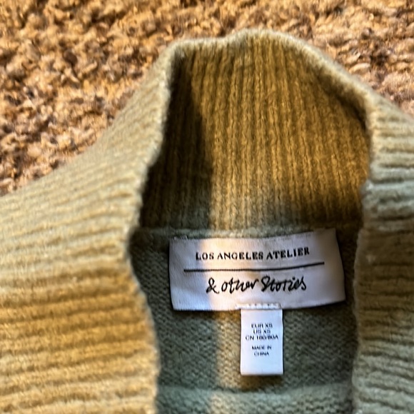 & other stories sage green sweater ~ barely worn - Picture 3 of 6
